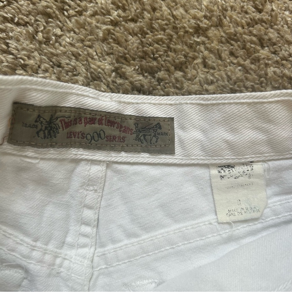 High-Waist White Denim Women’s Shorts - Picture 4 of 12